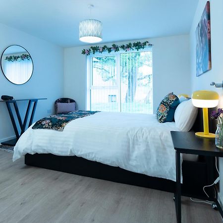 Luxury Ground Floor 2 Bedroom Apartment Free Wifi & Parking Sheffield Eksteriør bilde