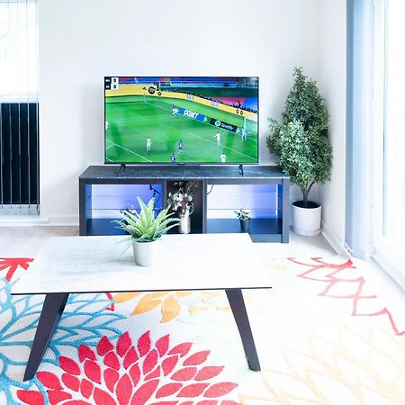 Luxury Ground Floor 2 Bedroom Apartment Free Wifi & Parking Sheffield Eksteriør bilde