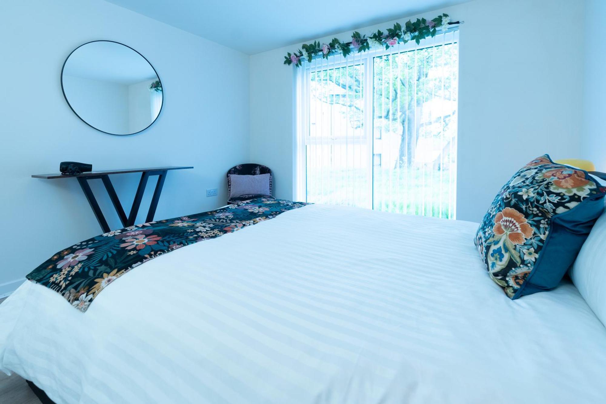 Luxury Ground Floor 2 Bedroom Apartment Free Wifi & Parking Sheffield Eksteriør bilde