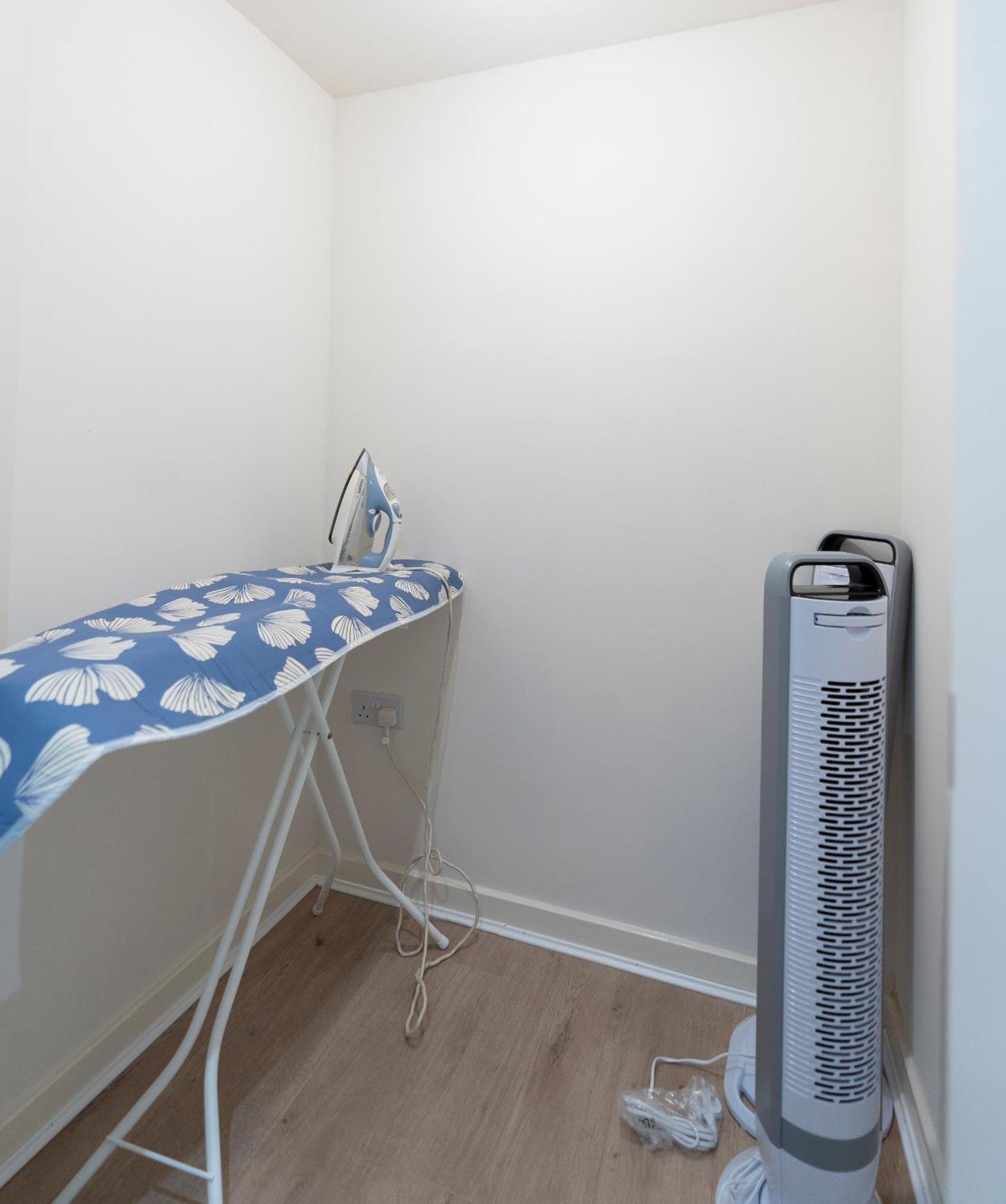 Luxury Ground Floor 2 Bedroom Apartment Free Wifi & Parking Sheffield Eksteriør bilde