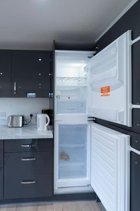 Luxury Ground Floor 2 Bedroom Apartment Free Wifi & Parking Sheffield Eksteriør bilde