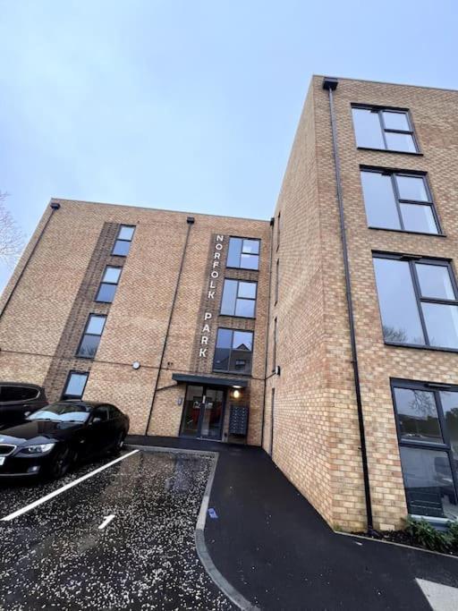 Luxury Ground Floor 2 Bedroom Apartment Free Wifi & Parking Sheffield Eksteriør bilde